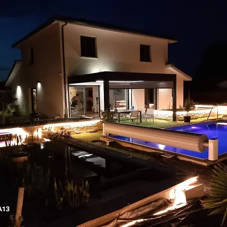 别墅 Des 3 Eaux 卡尔康