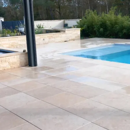 Des 3 Eaux Villa *